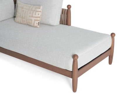 TAHT DAYBED